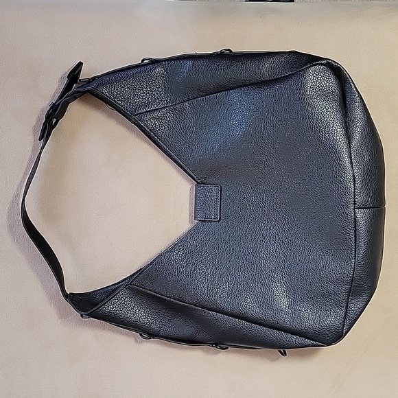 Steve Madden Black Vegan Pebble Leather Bstewie Hobo Bag EUC - Picture 2 of 10